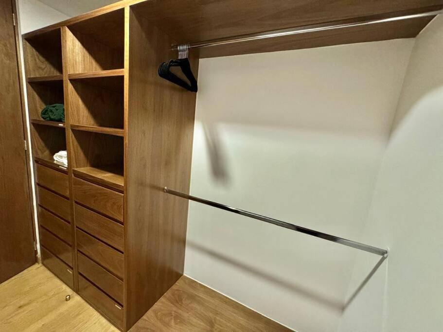 Departamento Con Alberca Y Gym En El Corazon De Condesa Y Roma Mexico City